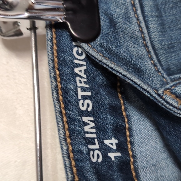 Sonoma Medium Light Wash Slim Straight Jeans Midrise Size 14 - Picture 3 of 7